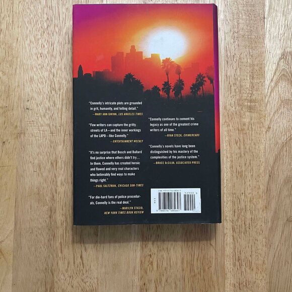 New The Dark Hours by Michael Connelly- Book - Picture 3 of 3